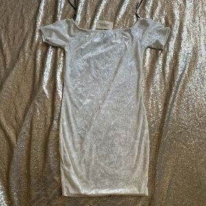 NWT Off Shoulder Crushed Velvet Dress